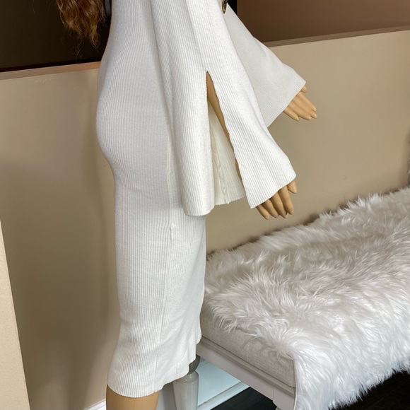 Nasty Gal Cream Flare Sleeve Sweater Dress - Picture 10 of 14